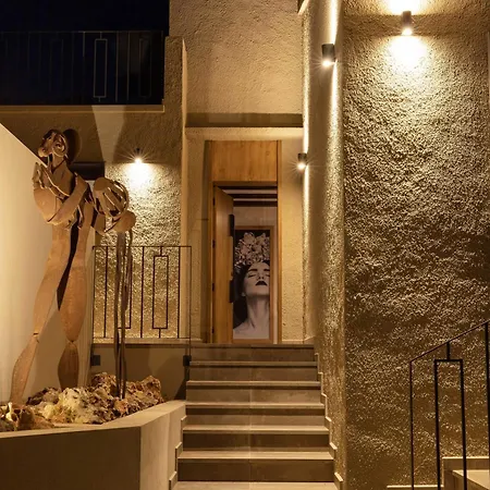 Hidden Balcon del Mar